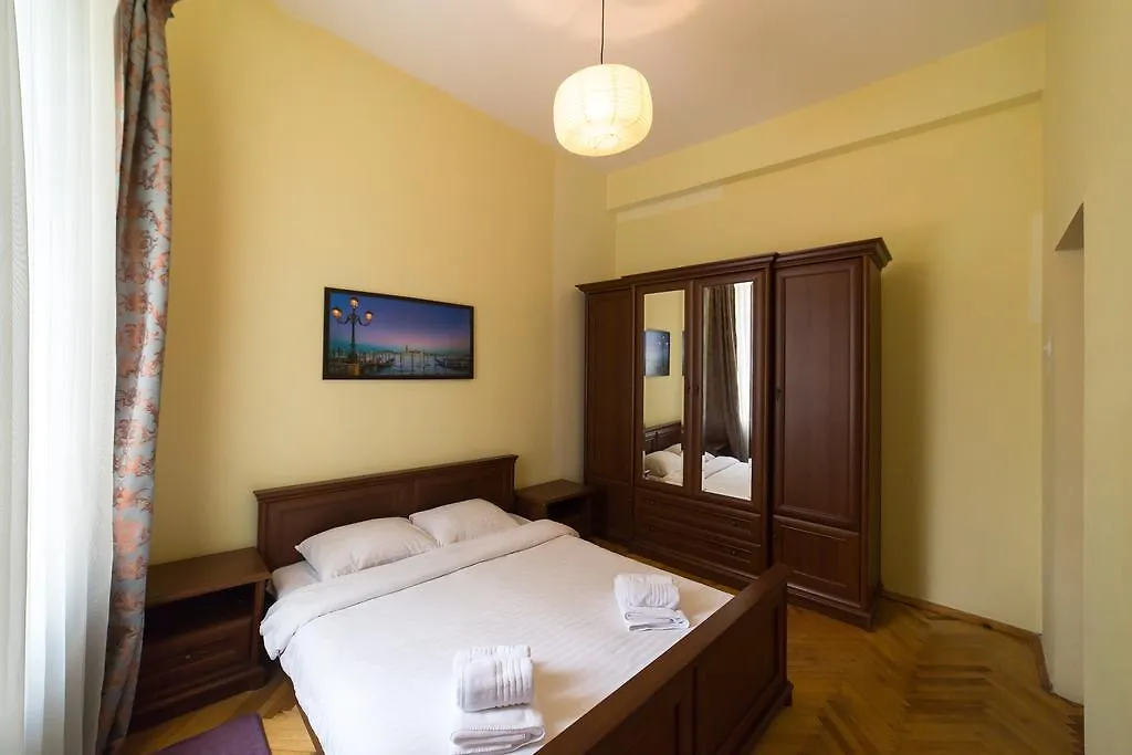 Cozy Apartment In Centre Of Kiev Киев